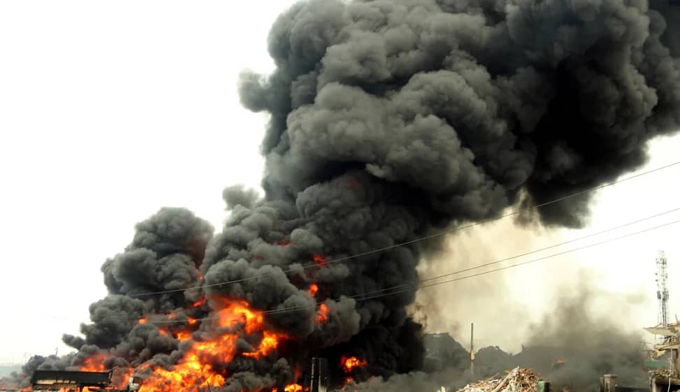 BREAKING NEWS: MANY FEARED KILLED, OTHERS INJURED AS BOMB EXPLODED IN IMO